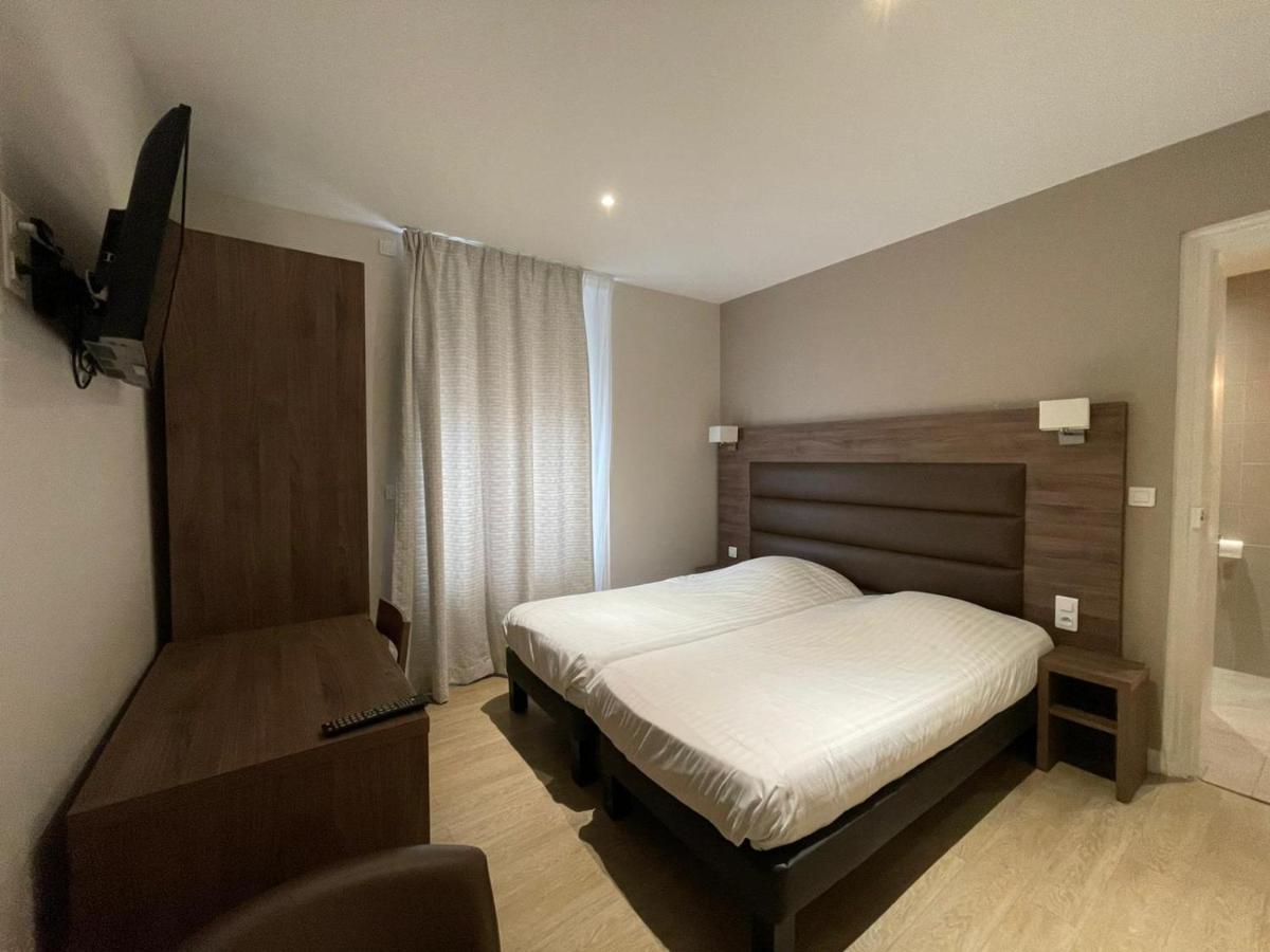 Royal Hotel Angers Luaran gambar