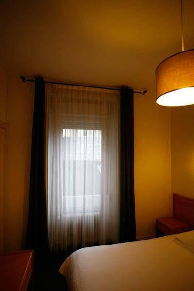Royal Hotel Angers Luaran gambar